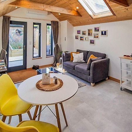 Muriels Lodge Ryde  Eksteriør bilde