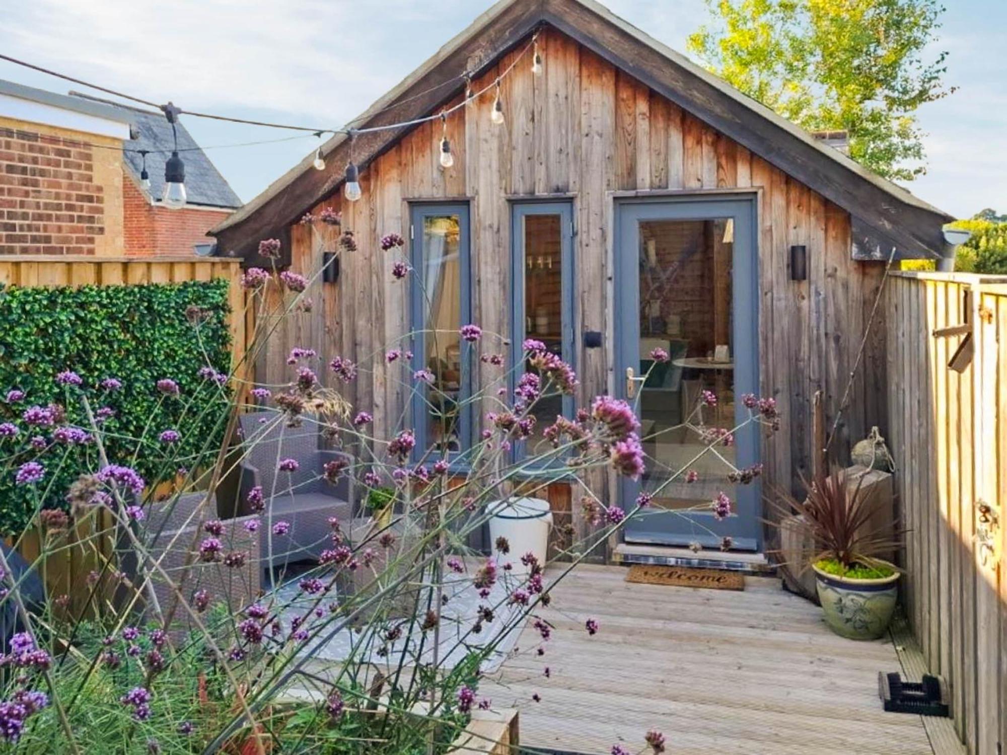 Muriels Lodge Ryde  Eksteriør bilde